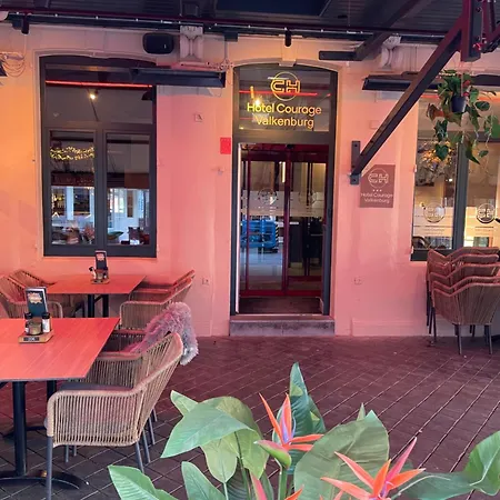 Courage Valkenburg 3*