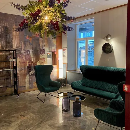Courage Valkenburg 酒店 法尔肯堡